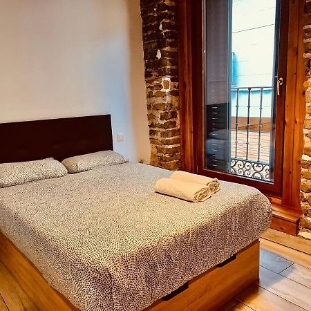 Gran Via Apartamentos De Temporada Madrid Kültér fotó