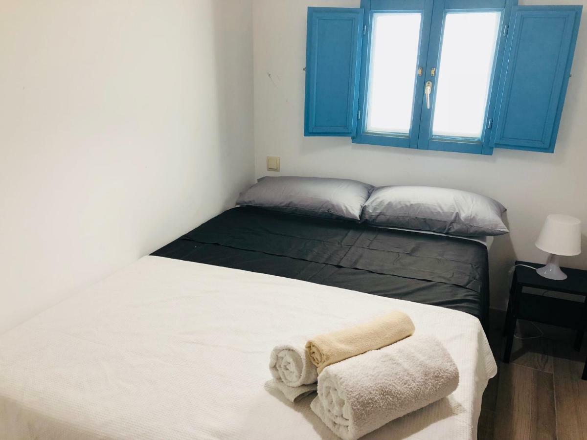 Gran Via Apartamentos De Temporada Madrid Kültér fotó