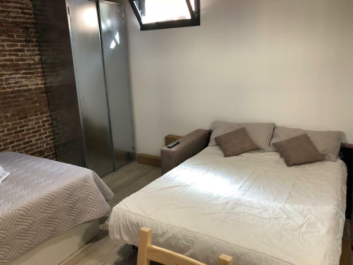 Gran Via Apartamentos De Temporada Madrid Kültér fotó